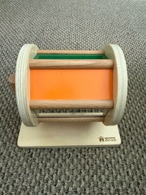 Adena Montessori Wooden Spinning Drum